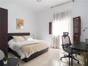 Euclid Room - Co-Living CasaLunaMar