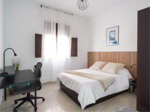 Ramón y Cajal Room Co-Living Casa LunaMar