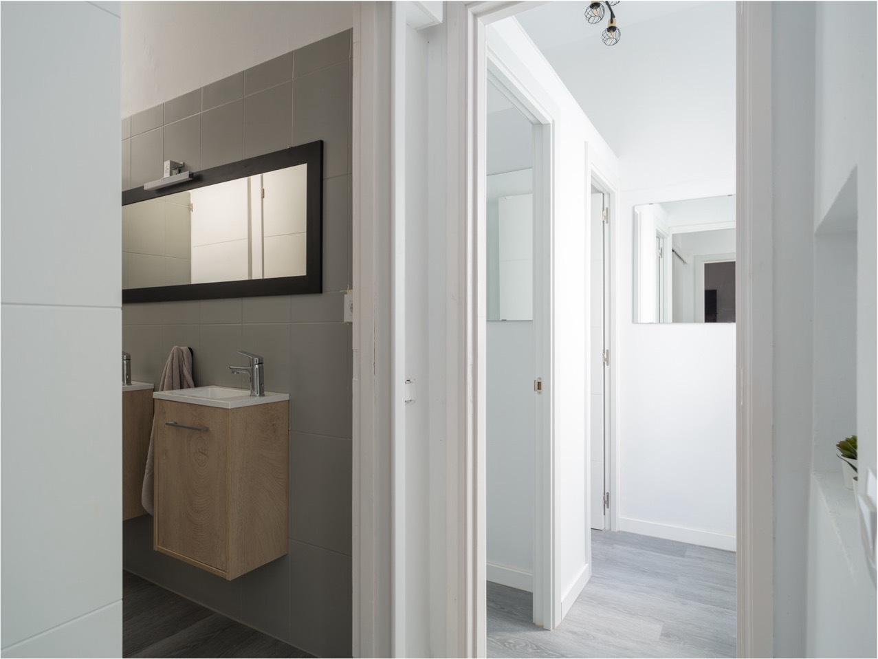 Shared Bathroom Co-Living Casa LunaMar