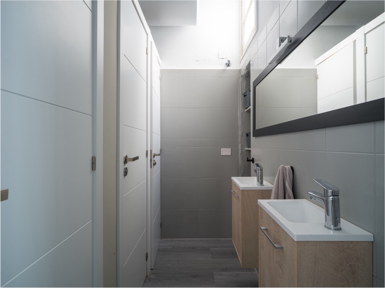 Shared Bathroom Co-Living Casa LunaMar